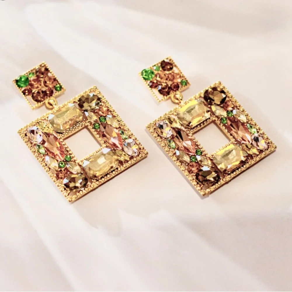 DOLCE EMBELLISHED RHINESTONE EARRINGS - Picture 4 of 5